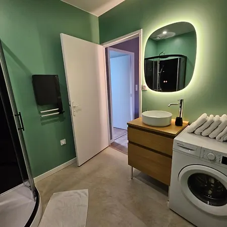 Apartment Le 96 *